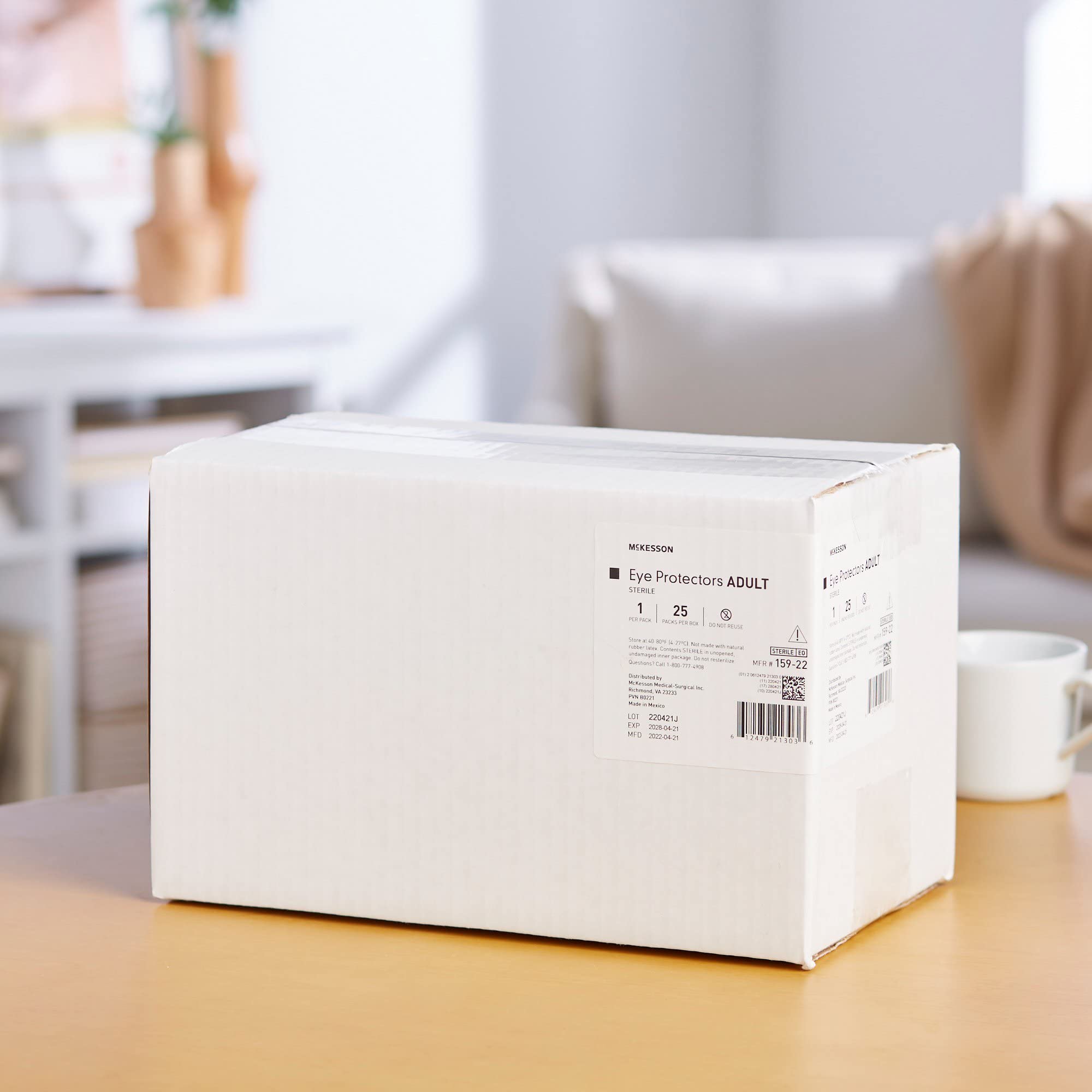 McKesson Eye Protectors - Foam, Sterile, Self-Adhesive for Adults, Disposable - Blue, 8 1/8 in x 2 9/10 in, 25 Count, 1 Pack - Image 6